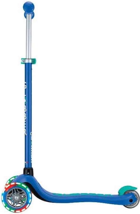 Produktbild Globber Primo Plus Lights inkl. Kinderhelm - 3 Wheels Scooter