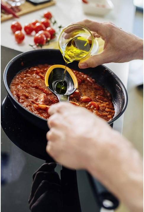 Actual product image Fiskars Functional Form Cooking Spoon