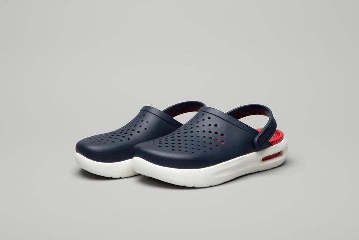 Produktbild Crocs InMotion Clog (45)
