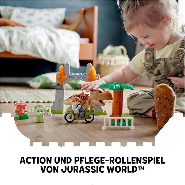 Actual product image LEGO Eruption of the T. Rex and Triceratops (10939)