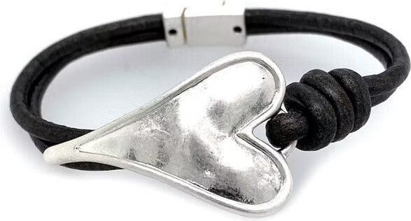 Produktbild Signé Signè Armband Leder mit Herz & Magnetverschluss No.3 (Metall, Messing, Leder, Bleifrei, Cadmiumfrei, Nickelfrei)