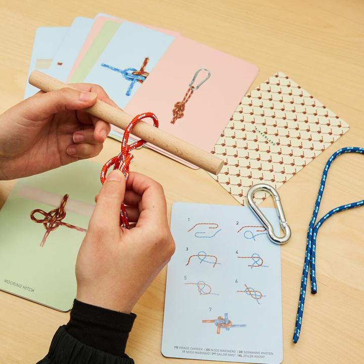 Actual product image Kikkerland Knot Game (GG231) (1 x)