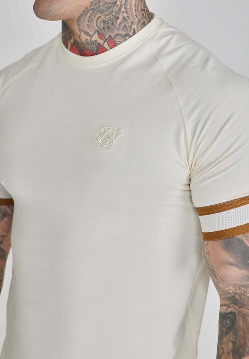 Actual product image Siksilk Tech T-shirt in ecru (M)
