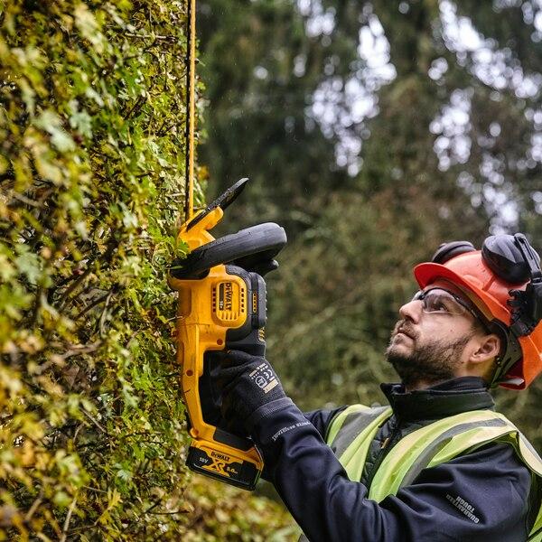 Produktbild DeWalt DCMHT563N (Akkuheckenschere)