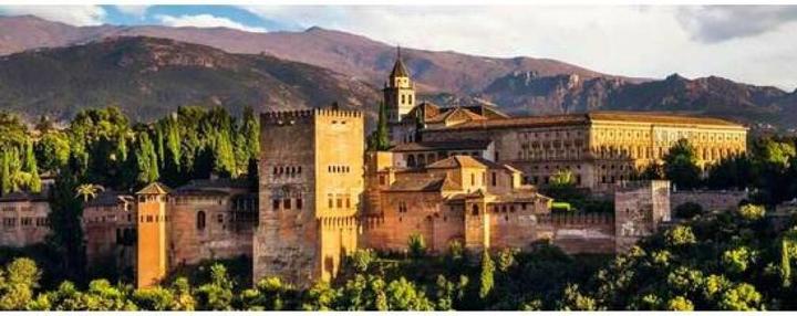 Produktbild Ravensburger 1000 Einheiten Panorama der Alhambra, Granada (1000 Teile)