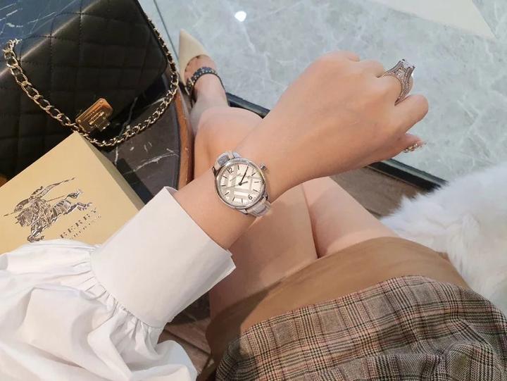 Produktbild Burberry The Classic (Analoguhr, 32 mm)