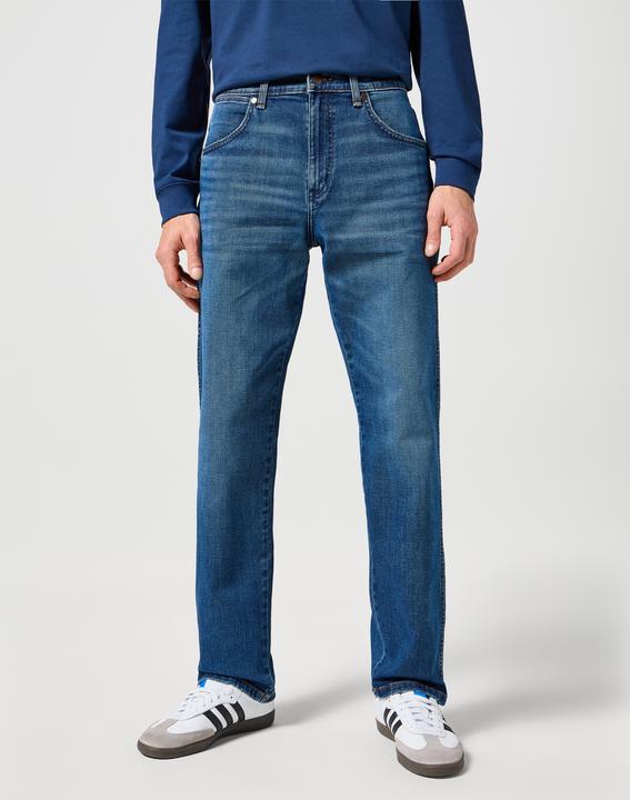 Actual product image Wrangler Frontier jeans (30)