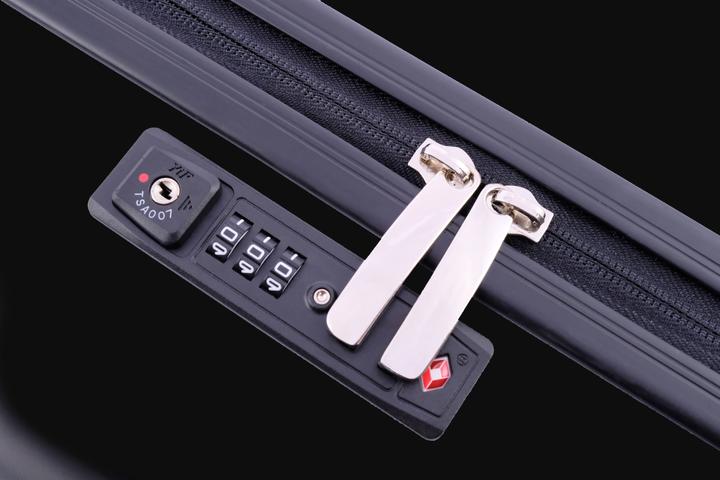 Actual product image Pompöös Travel suitcase "" - hard shell (91 l, L (90 - 115l))