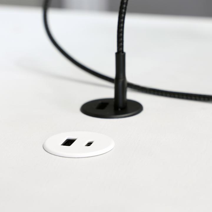 Actual product image Kondator Powerdot Micro - 1 USB-A &amp 1 USB-C charger 5V 3A, Svart
