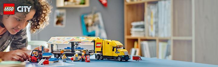 Actual product image LEGO Truck (60440, LEGO City)