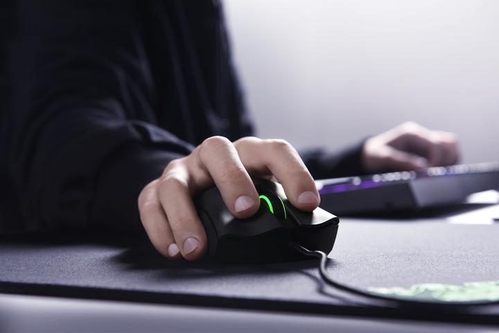 Actual product image Razer DeathAdder Elite (Cable)
