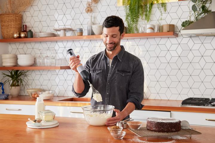 Actual product image Black & Decker Hand Blender BCKM1016KSG-QW Grey, 7-part