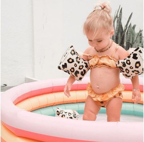 Actual product image Swim Essentials Swimming wings leopard