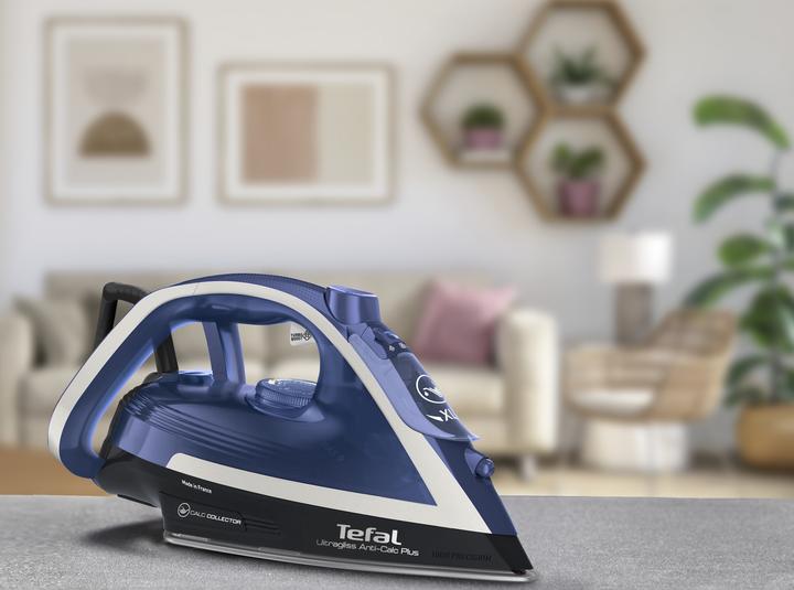 Actual product image Tefal FV6846E1 Ultragliss Plus (2800 W, 260 g/min)