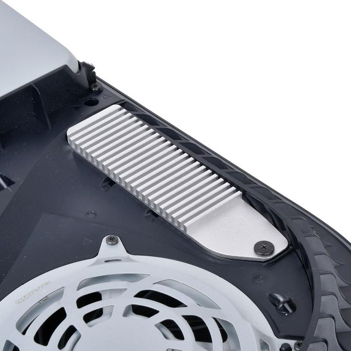 Actual product image Silverstone SST-TP06 - PS5 aluminium M.2 SSD cooler