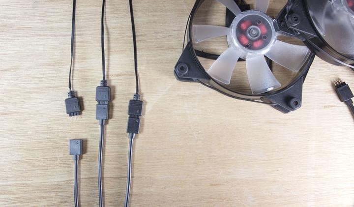 Produktbild Cooler Master RGB Splitter-Kabel