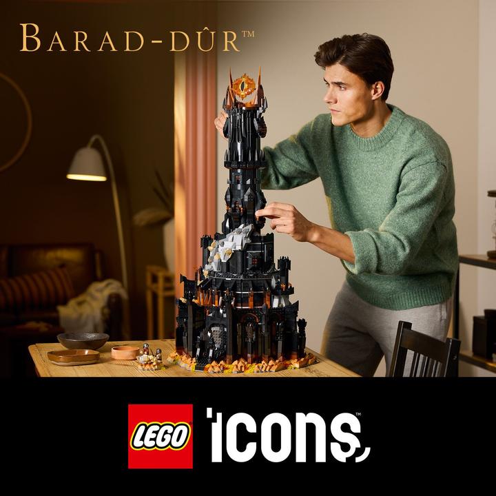 Actual product image LEGO The Lord of the Rings: Barad-dûr (10333, LEGO Icons, LEGO Rare Sets)