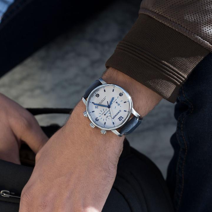 Produktbild Wenger Urban Classic (Chronograph, Analoguhr, Swiss Made, 44 mm)