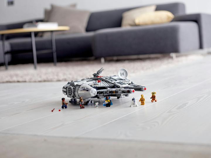 Produktbild LEGO Millennium Falcon (75257, LEGO Star Wars)