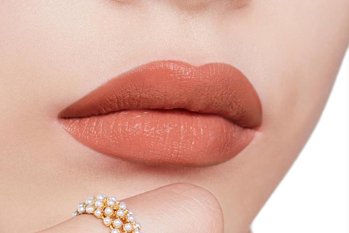 Produktbild Dior Rouge Satin 240 Int24 (240 J'adore)