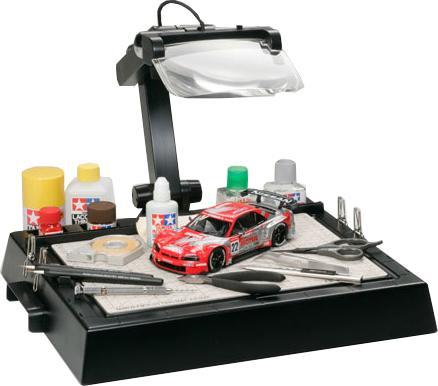 Actual product image Tamiya Workstation with light and magnifier