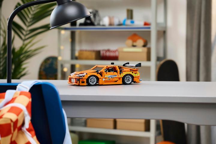 Actual product image LEGO Fast and Furious Toyota Supra MK4 (42204, LEGO Technic)