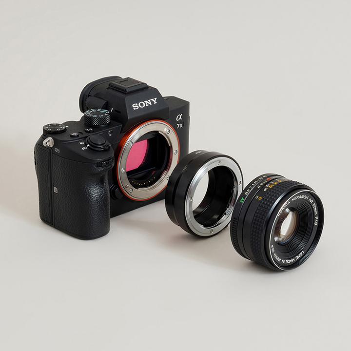 Actual product image Urth Lens Mount Adapter: Compatible with Konica AR Lens to Sony E Camera Body