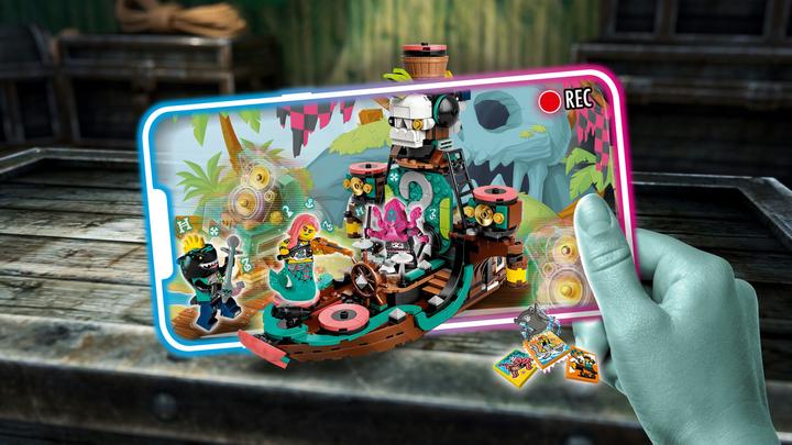 Produktbild LEGO Punk Pirate Ship (43114, LEGO Vidiyo)
