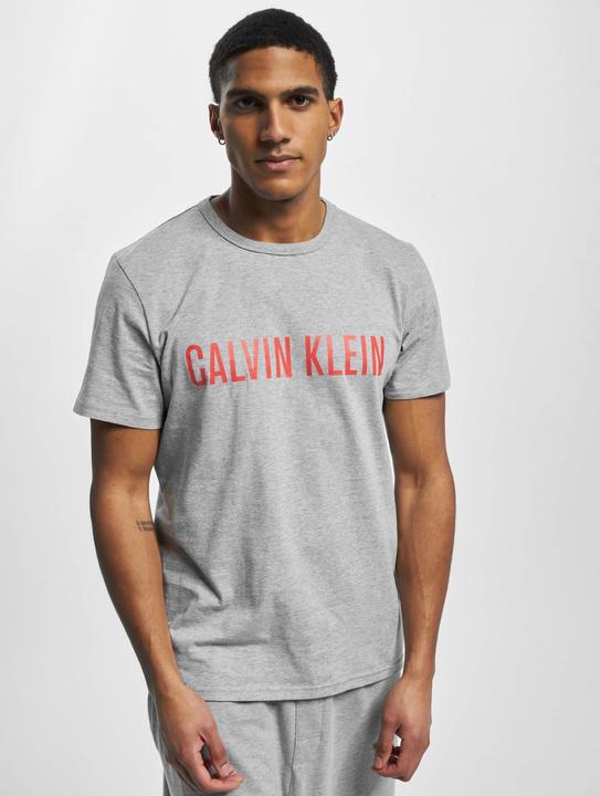 Actual product image Calvin Klein Crew Neck T-Shirt (M, L)
