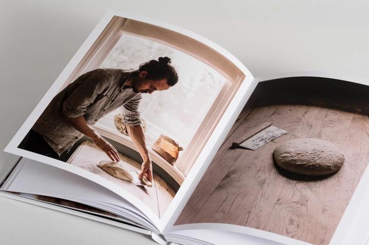 Image du produit Sauerteig. Gutes Brot backen (Allemand, Martin Ivar Hveem Fjeld, Casper André Lugg, 2021)