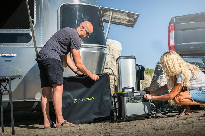 Image du produit Goal Zero Panneau solaire Ranger 300 porte-documents 300 W (300 W, 17 kg)