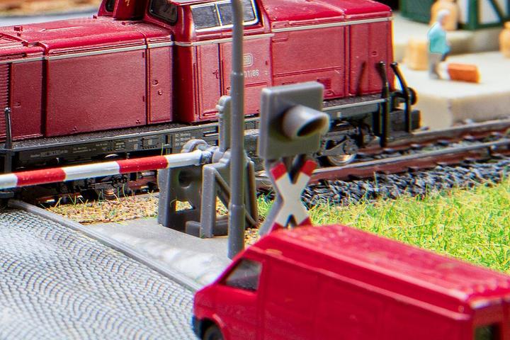 Actual product image Faller Mini-Sound-Effekt Bahnübergang mit Glocke