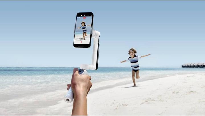 Actual product image Insta360 Flow Creator Kit (Smartphone, 0.30 kg)