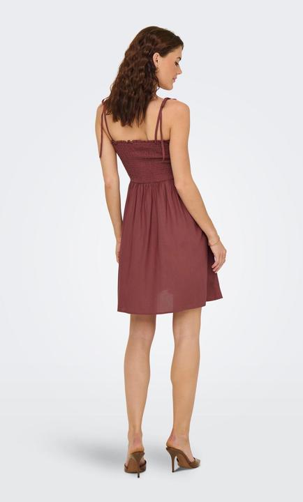 Produktbild Only Normal geschnitten Trapezausschnitt Kurzes Kleid Kleid (M)