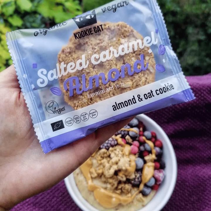 Immagine prodotto Kookie Cat Biscotto di mandorle al caramello salato (1 pz., 50 g)