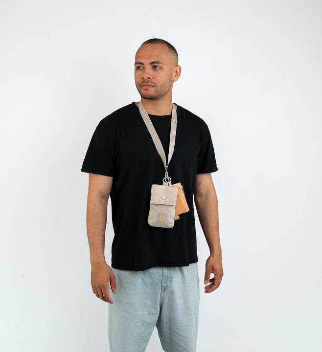 Actual product image Johnny Urban Juno mobile phone case