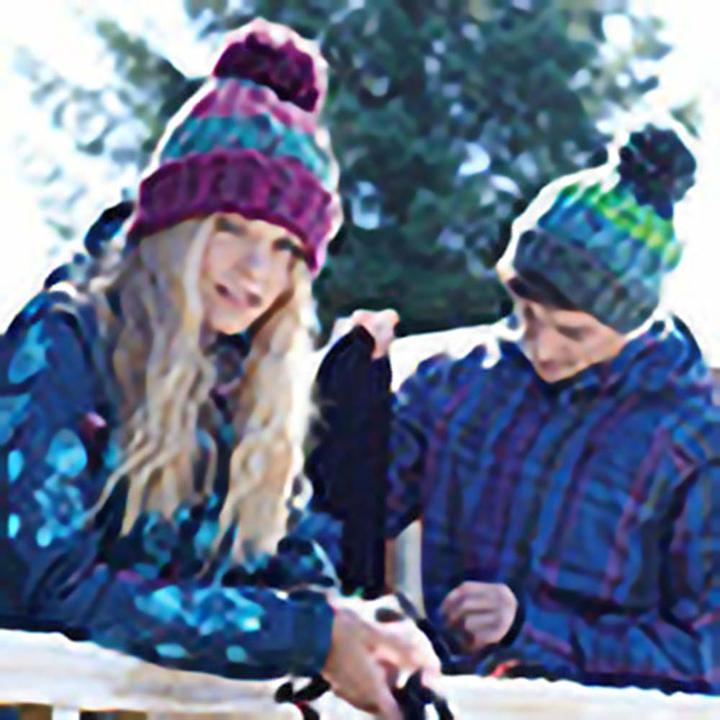 Actual product image Beechfield Corkscrew knitted hat with bobble (One size)