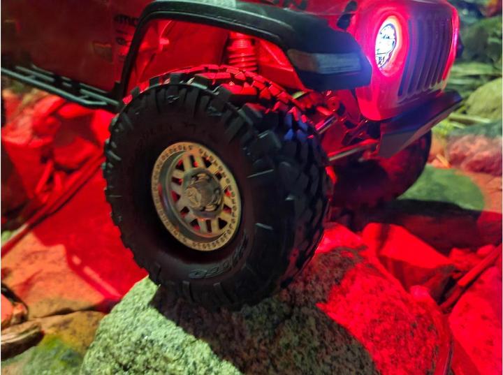 Actual product image Axial Model lighting Rock Lights SCX10 III Rubicon