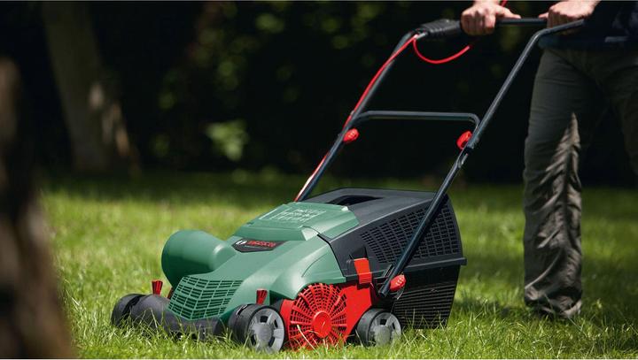 Produktbild Bosch Home & Garden Vertikutierer UniversalVerticut 1100