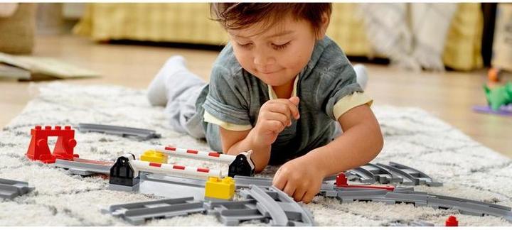Immagine prodotto LEGO Rotaie ferroviarie (10882)