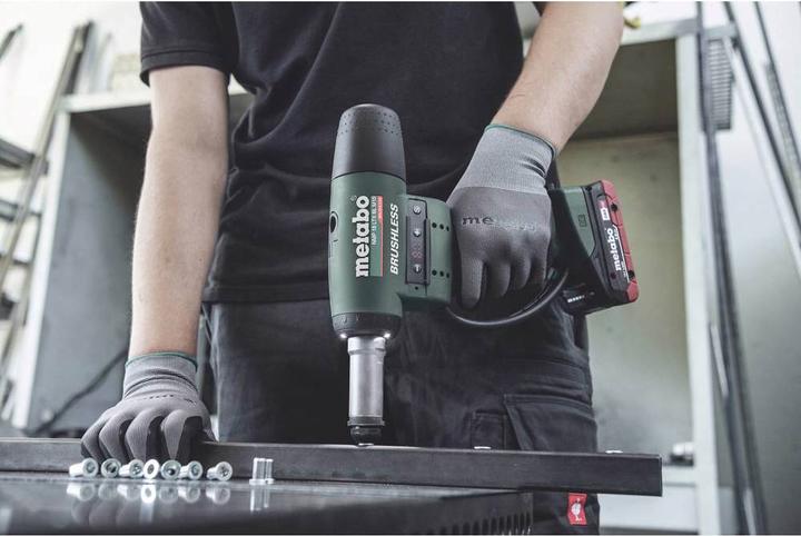 Actual product image Metabo 18 Volt Battery Rivet Nut Gun (Rechargeable battery operated)