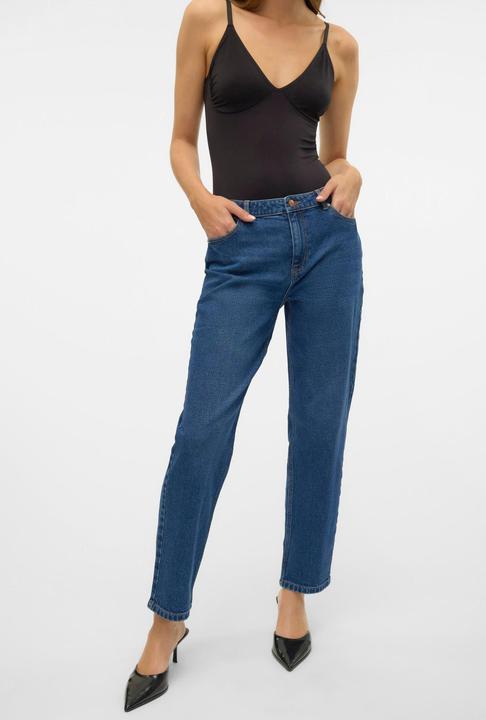 Actual product image Vero Moda VMKYLA Mid Rise Gerade geschnitten Jeans Straight-Fit (W26/L32)
