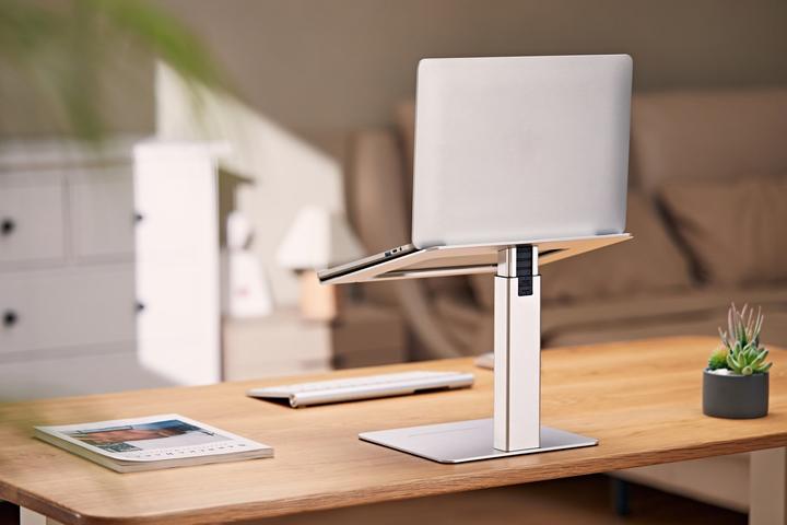 Actual product image Gembird Podstawka pod notebooka z regulacją wysokości srebrna