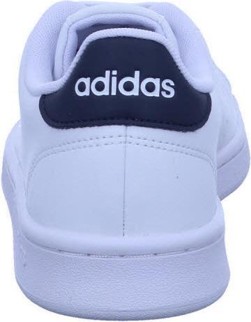 Actual product image adidas Advantage (44 2/3)