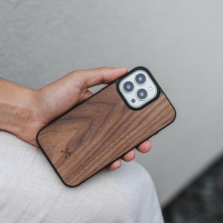 Produktbild Woodcessories Bumper Case MagSafe (Apple iPhone 15 Pro Max)