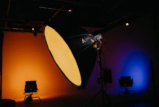 Immagine prodotto Aputure LS 600X Pro montaggio a V (Videocamera)