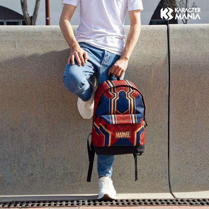 Produktbild Karactermania MARVEL - Spider-Man - Sac à Dos HS FAN '43x30x18cm'