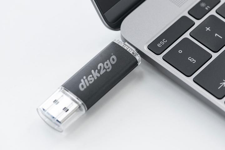 Produktbild Disk2go Switch (8 GB, USB-A, USB-C, USB 3.0)