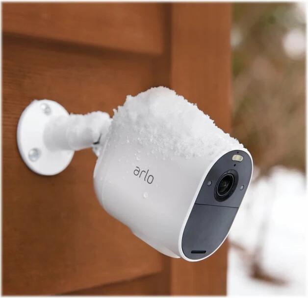 Image du produit Arlo Essential Spotlight Caméra pack de 1 caméra blanc (1920 x 1080 Pixels)