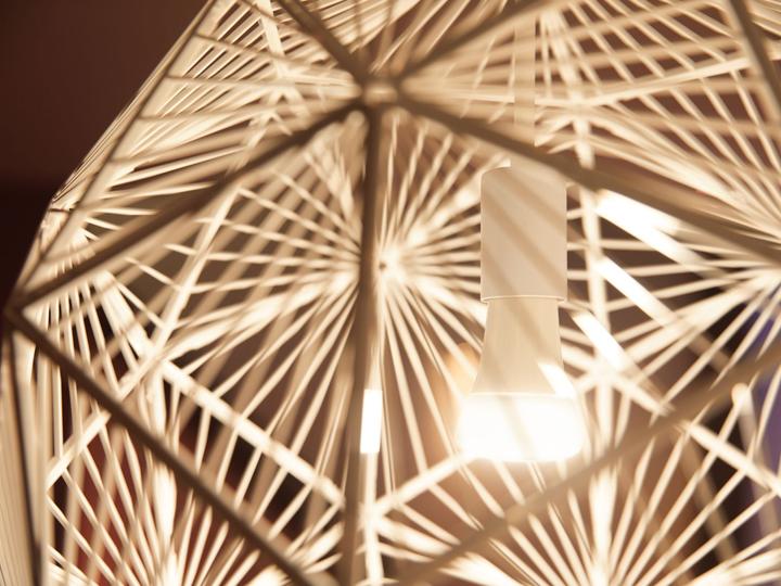 Immagine prodotto Philips Hue Tonalità di bianco (E27, 9 W, 806 lm, 4 x, F)